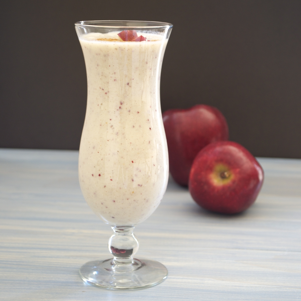 Red Delicious Apple Pie Smoothie